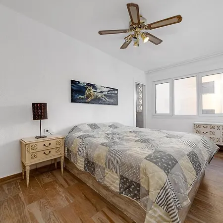 Bergantin Sea View Апартаменты Торевьиа